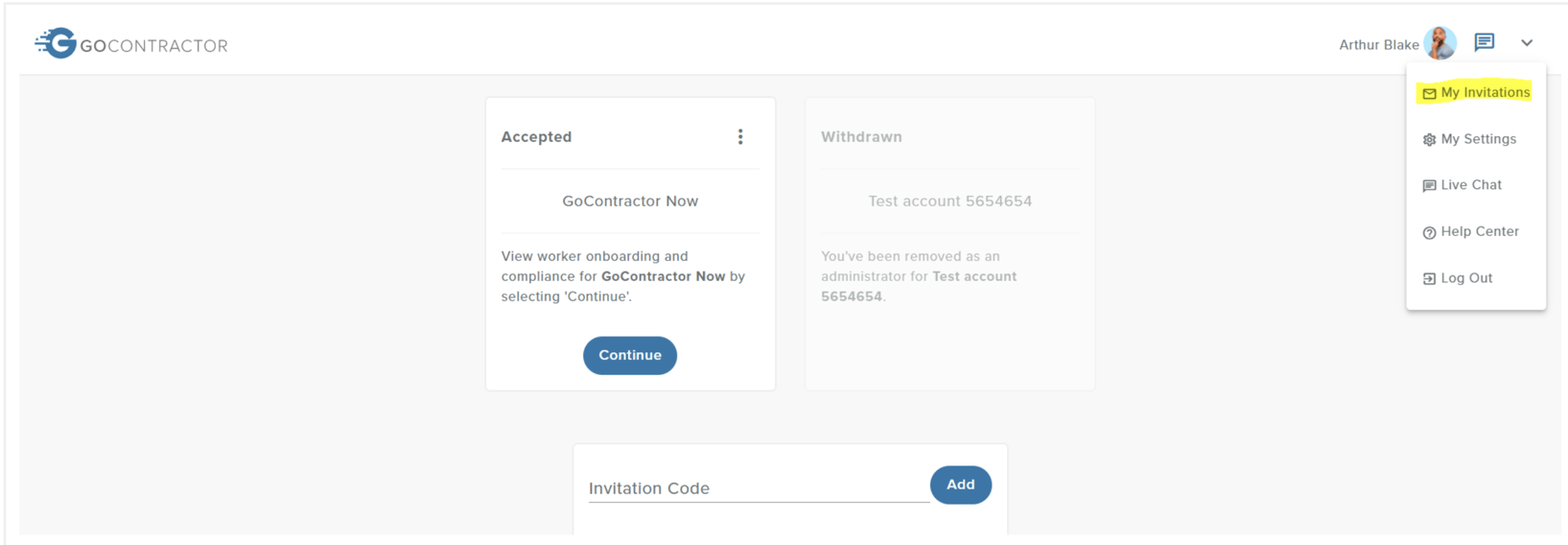 How do I switch between projects/invitations?